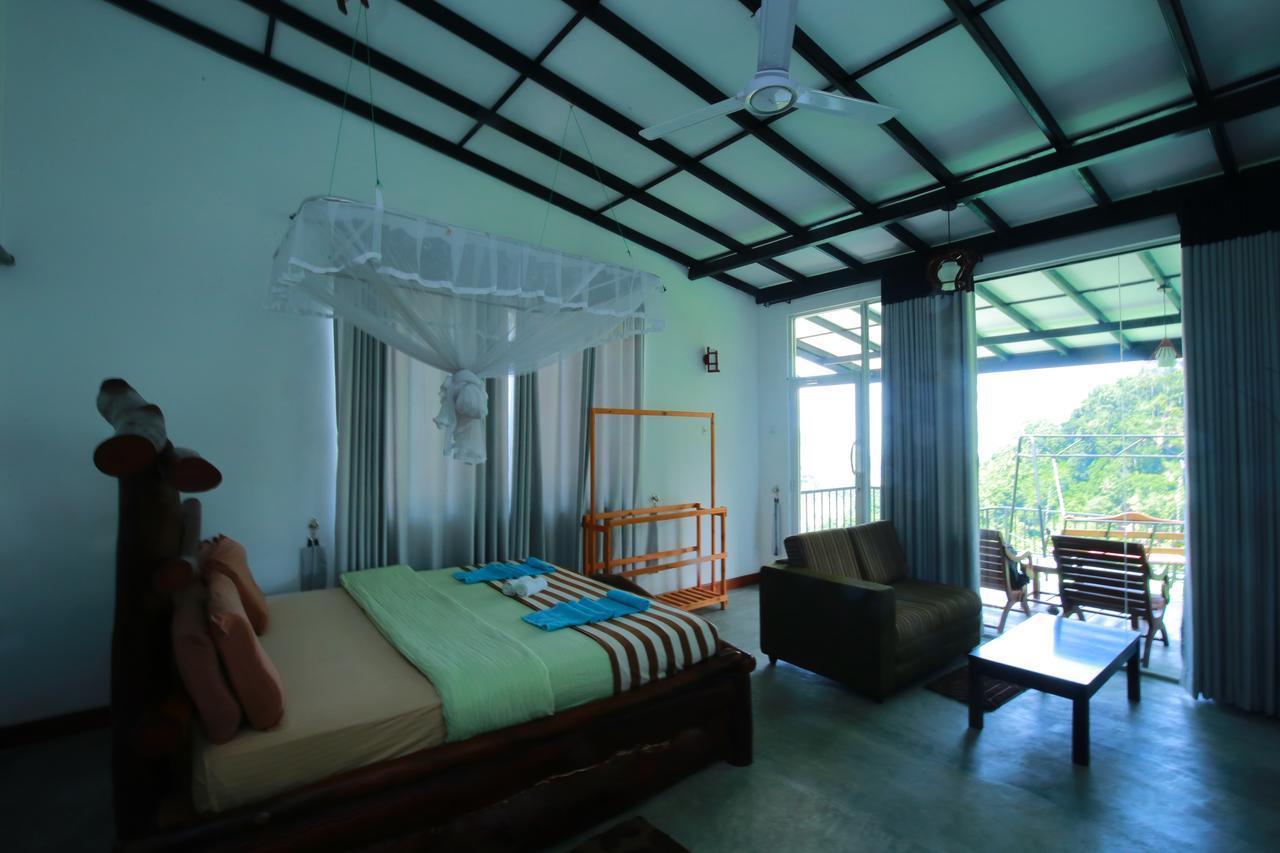 Bed & Breakfast River Front 2*